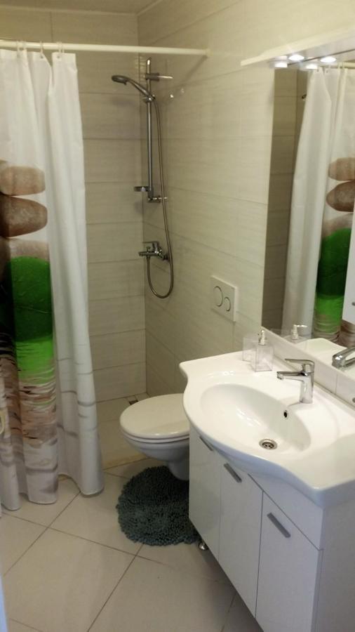 Guesthouse Iva Χβαρ Εξωτερικό φωτογραφία