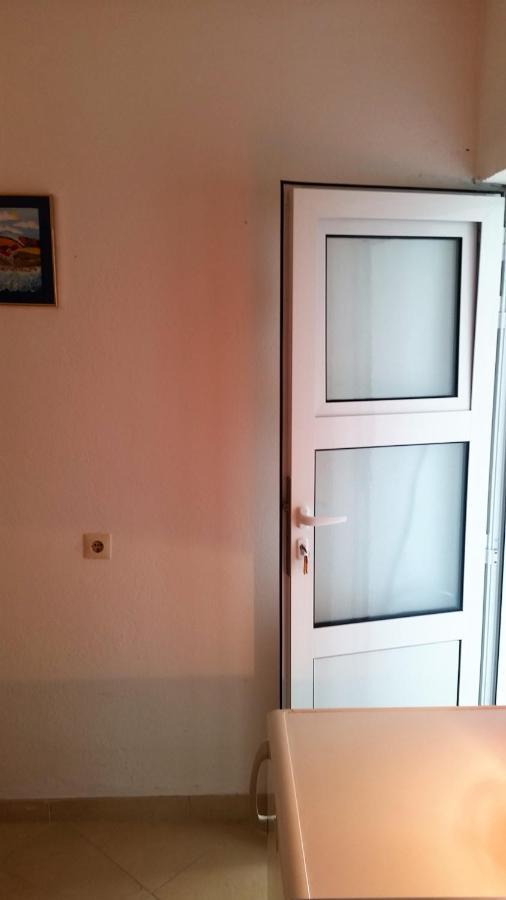Guesthouse Iva Χβαρ Εξωτερικό φωτογραφία