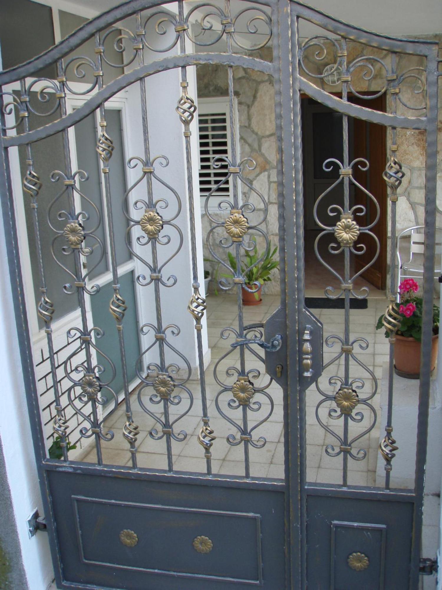 Guesthouse Iva Χβαρ Εξωτερικό φωτογραφία