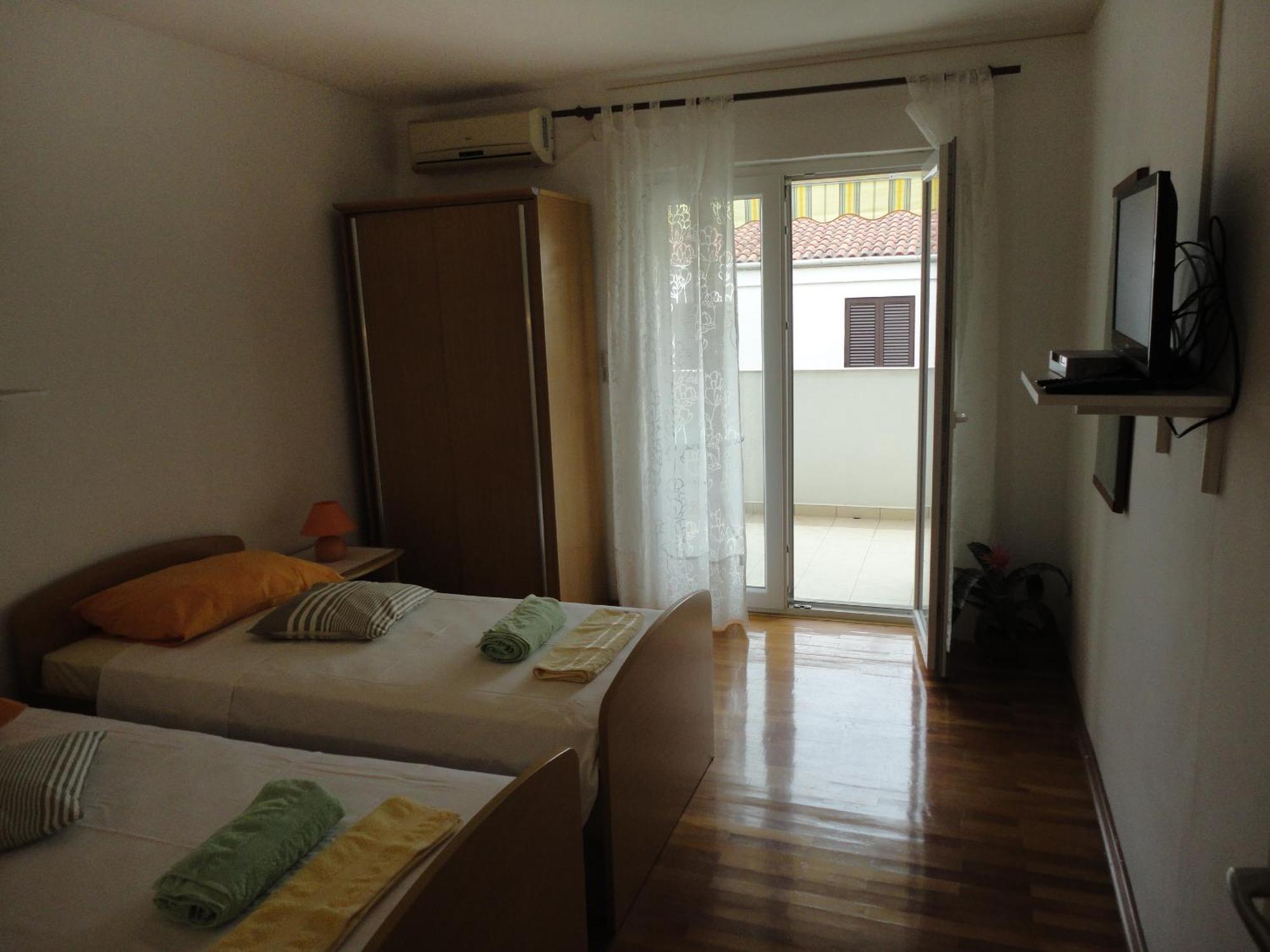 Guesthouse Iva Χβαρ Εξωτερικό φωτογραφία