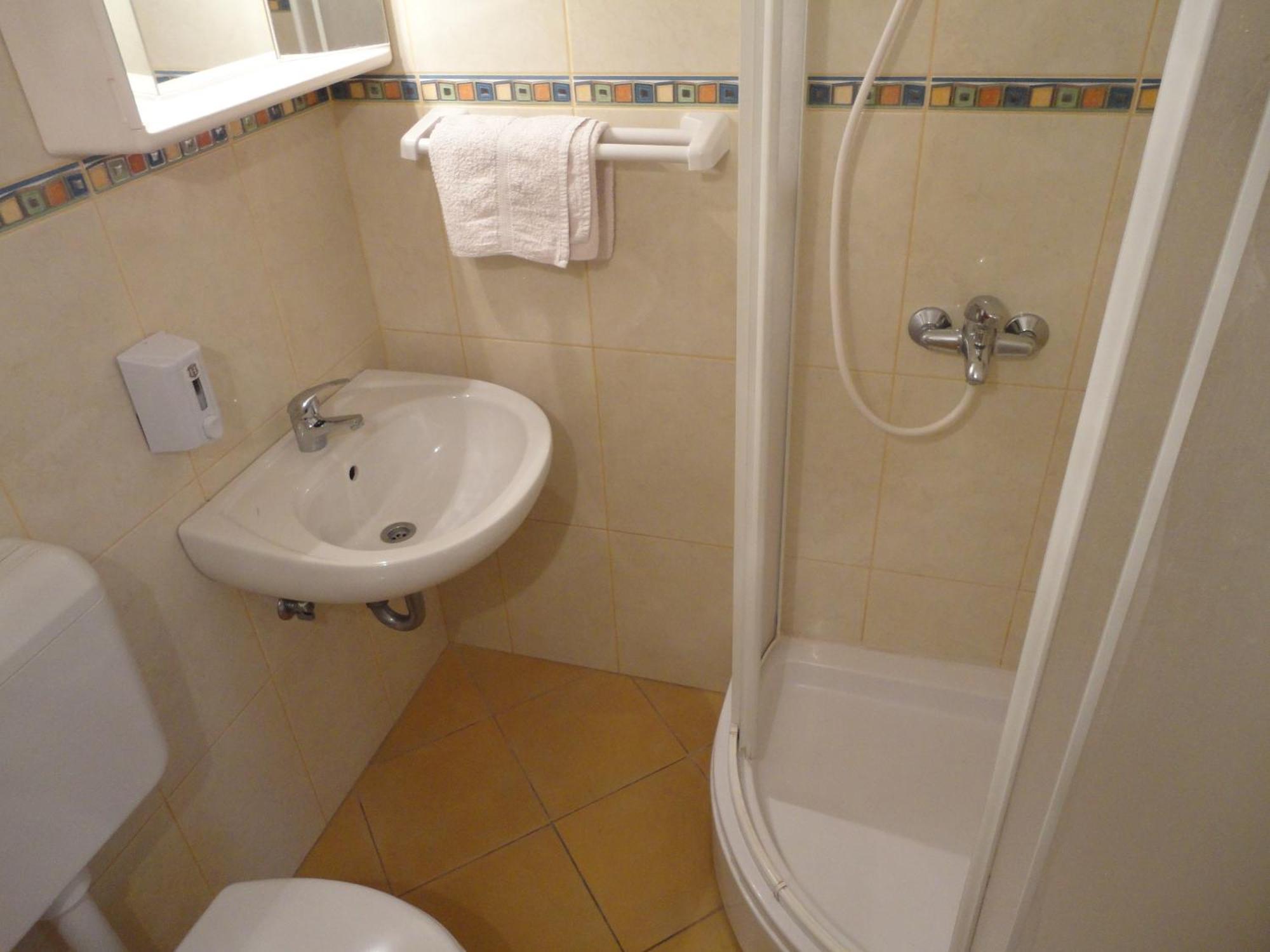 Guesthouse Iva Χβαρ Εξωτερικό φωτογραφία