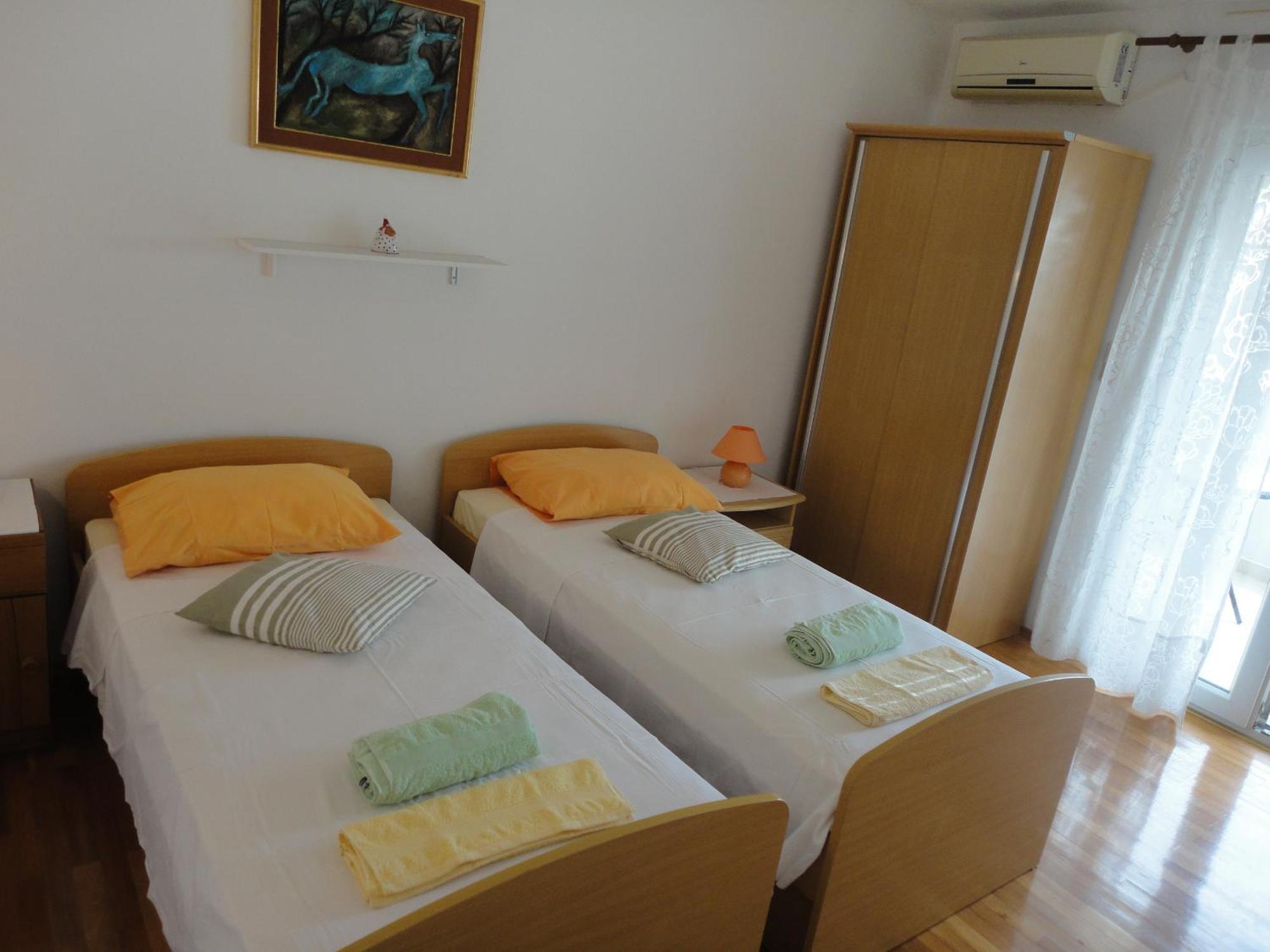 Guesthouse Iva Χβαρ Εξωτερικό φωτογραφία