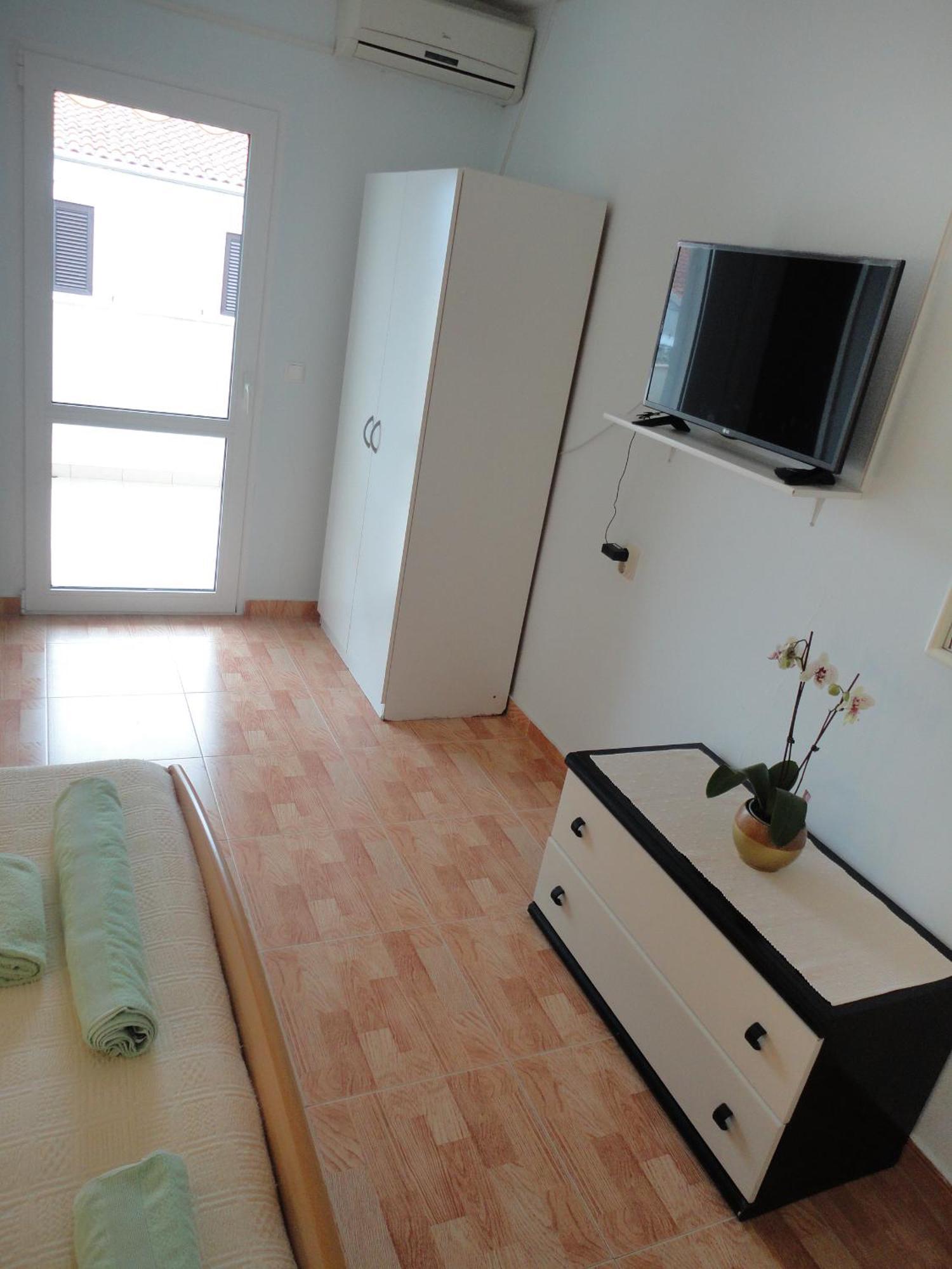 Guesthouse Iva Χβαρ Εξωτερικό φωτογραφία
