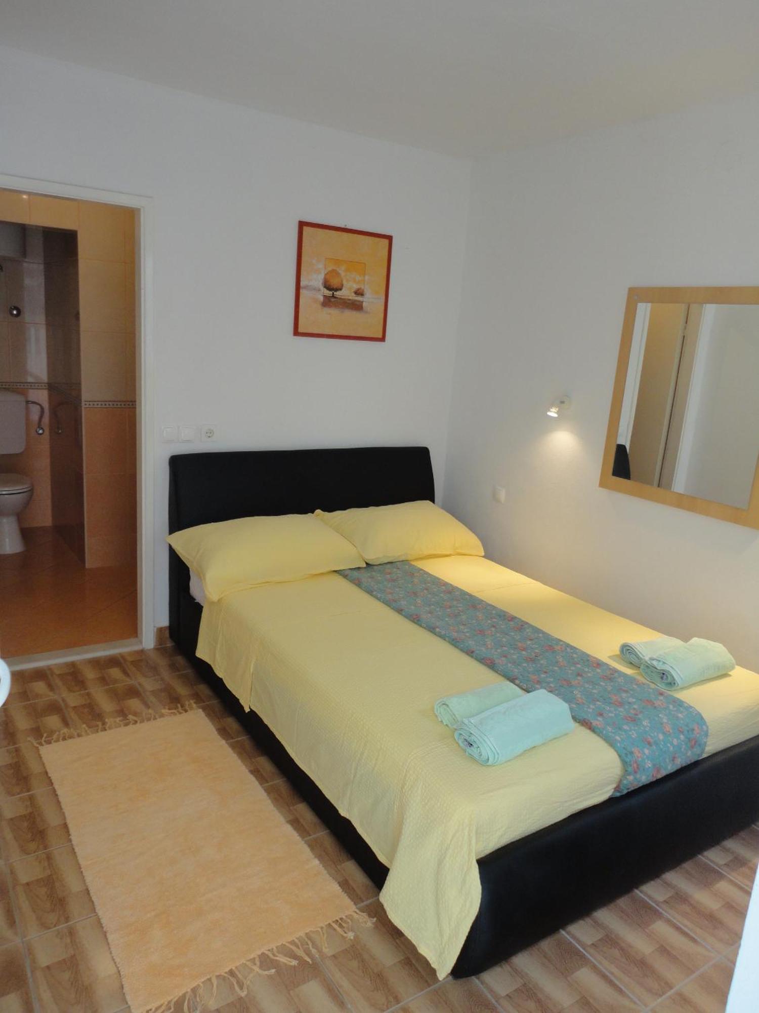 Guesthouse Iva Χβαρ Εξωτερικό φωτογραφία
