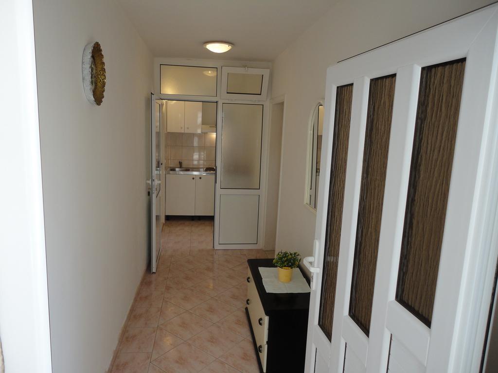 Guesthouse Iva Χβαρ Δωμάτιο φωτογραφία